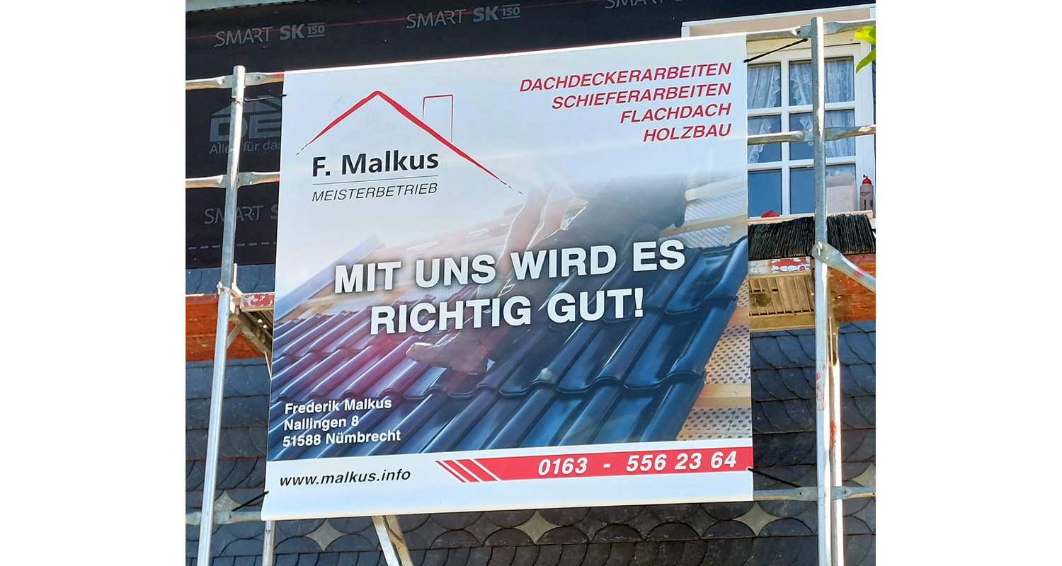Gerüstbanner Gerüstbanner für einen Dachdecker